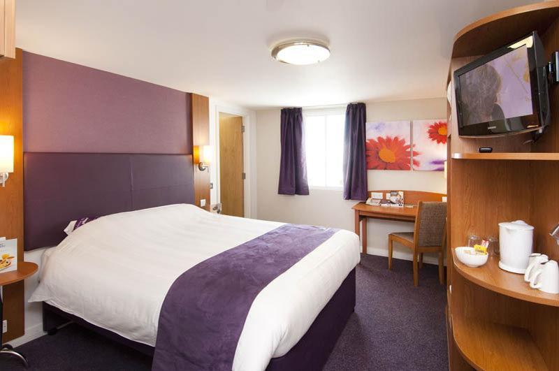 Premier Inn Warrington South Εξωτερικό φωτογραφία